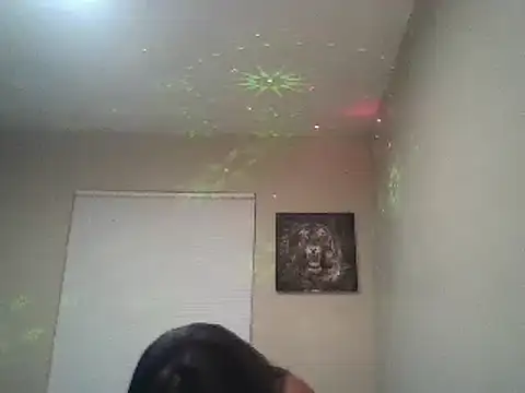 Snapshot of Needmehard chatting on December 4, 2024, 6:33 am Needmehard online show from December 4, 2024, 6:33 am