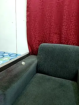 Cute Kritika online show from April 16, 2026, 4:02 am