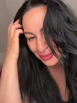 Helena7077 online show from May 9, 2026, 10:26 pm