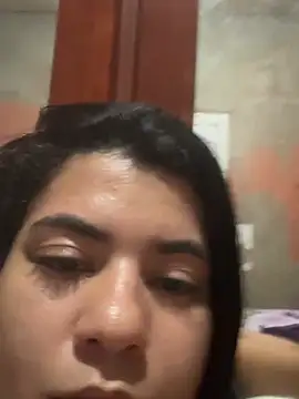 Snapshot of Jhullyfonseca chatting on April 20, 2026, 6:42 pm Jhullyfonseca online show from April 20, 2026, 6:42 pm