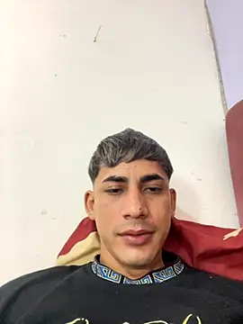 boy latino sex online show from November 26, 2025, 4:24 am