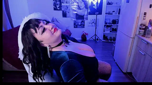 Snapshot of Scarlett_OHara_1861 chatting on June 7, 2026, 8:56 pm Scarlett OHara 1861 online show from June 7, 2026, 8:56 pm