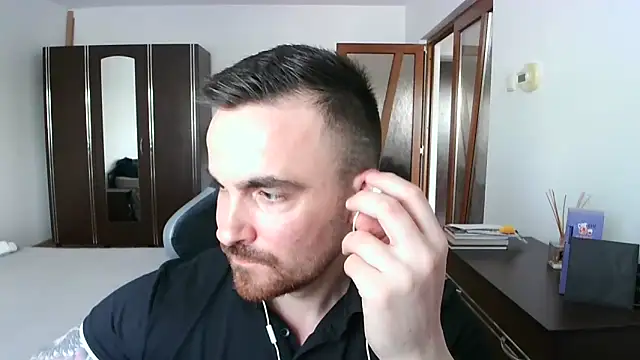 Snapshot of mu5clemania2 chatting on May 7, 2026, 2:22 pm mu5clemania2 online show from May 7, 2026, 2:22 pm