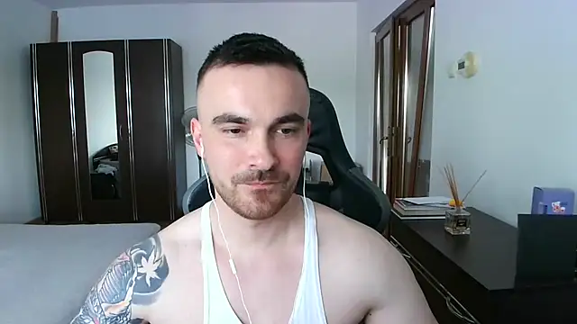 Snapshot of mu5clemania2 chatting on May 19, 2026, 2:56 pm mu5clemania2 online show from May 19, 2026, 2:56 pm