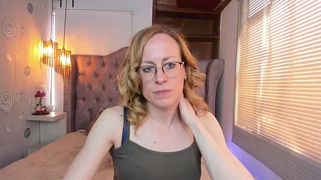 Snapshot of SammySanders chatting on March 13, 2025, 8:22 pm SammySanders online show from March 13, 2025, 8:22 pm