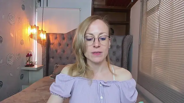 Snapshot of SammySanders chatting on March 22, 2025, 3:20 pm SammySanders online show from March 22, 2025, 3:20 pm