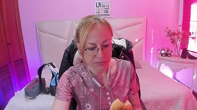 Snapshot of SammySanders chatting on March 2, 2026, 1:07 pm SammySanders online show from March 2, 2026, 1:07 pm