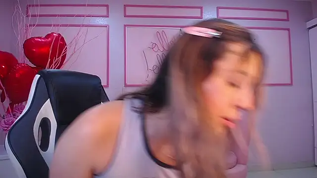 Snapshot of channel_blonde_a chatting on February 7, 2025, 7:49 pm channel blonde a online show from February 7, 2025, 7:49 pm