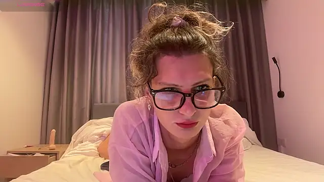 Alice Pinkhead online show from January 8, 2026, 7:21 am