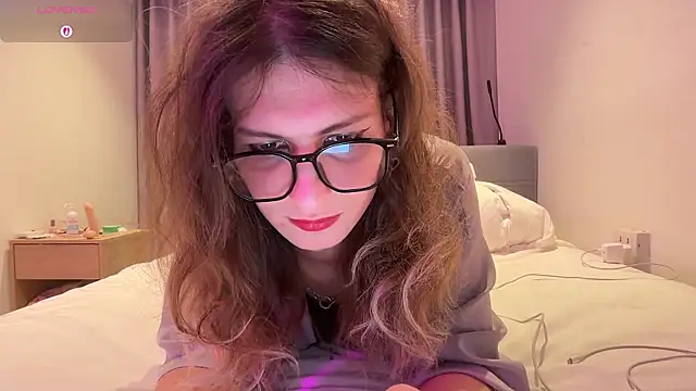 Alice Pinkhead online show from July 14, 2026, 8:52 am