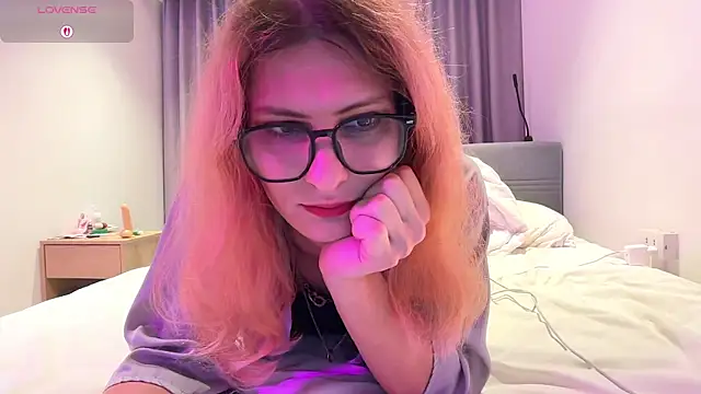 Alice Pinkhead online show from July 28, 2026, 9:37 am