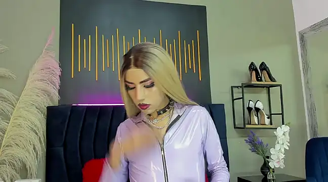 BrianaSchafer online show from February 26, 2025, 8:22 pm