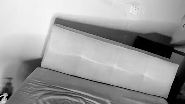 Nicholasrodrii online show from February 25, 2025, 2:58 am