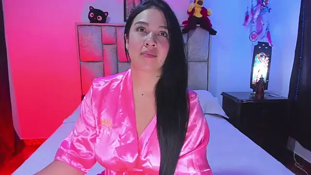 brianaGuzman online show from February 8, 2026, 4:38 am