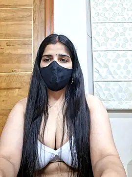 Snapshot of aaliya_bhattt chatting on October 29, 2025, 2:41 pm aaliya bhattt online show from October 29, 2025, 2:41 pm