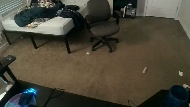 Snapshot of EmberLee chatting on February 16, 2025, 7:37 am EmberLee online show from February 16, 2025, 7:37 am