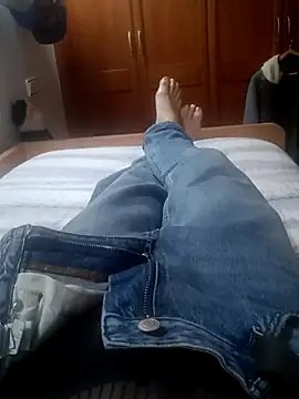 AAngel20 online show from November 16, 2025, 6:46 pm