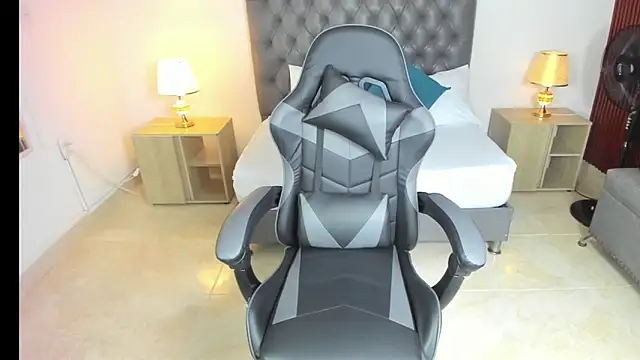 irantzu hank online show from December 21, 2024, 12:27 pm