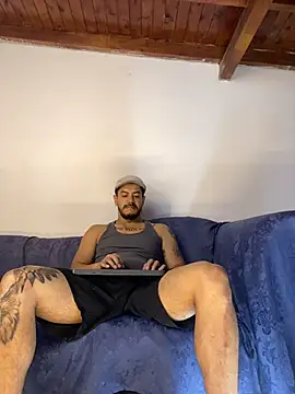 AndresSmith   online show from February 16, 2026, 8:32 am