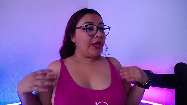 MeghanBurn online show from May 26, 2026, 2:35 pm