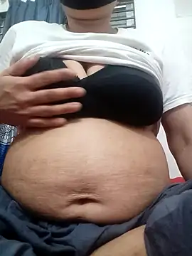 RaselKg online show from April 19, 2026, 5:12 pm