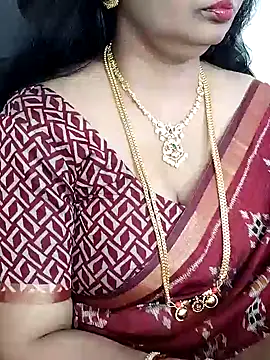 Snapshot of Deepthi_Mysore chatting on December 30, 2024, 5:34 pm Deepthi Mysore online show from December 30, 2024, 5:34 pm
