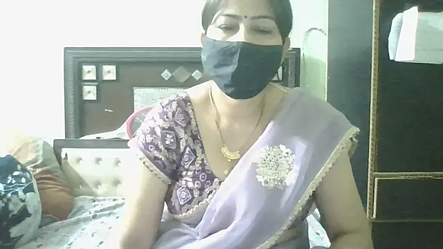 couplesuni online show from May 16, 2026, 10:47 am