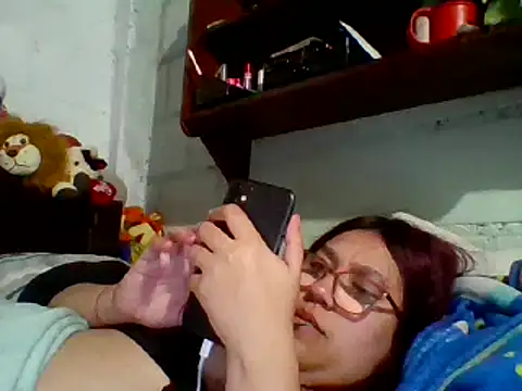 Snapshot of dafne19_ chatting on February 1, 2025, 6:21 am dafne19  online show from February 1, 2025, 6:21 am