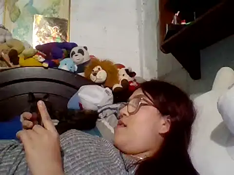 Snapshot of dafne19_ chatting on February 4, 2025, 4:59 am dafne19  online show from February 4, 2025, 4:59 am