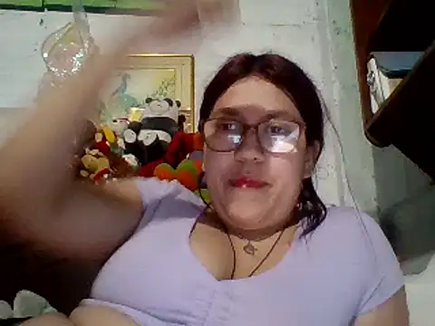 Snapshot of dafne19_ chatting on March 11, 2025, 7:58 am dafne19  online show from March 11, 2025, 7:58 am