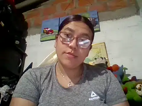 Snapshot of dafne19_ chatting on March 18, 2025, 4:04 am dafne19  online show from March 18, 2025, 4:04 am