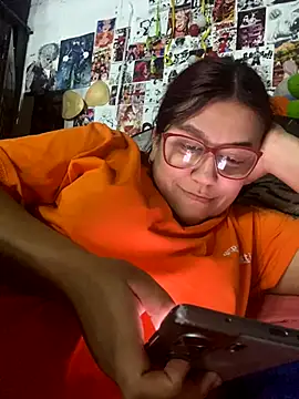 Snapshot of dafne19_ chatting on October 18, 2025, 5:32 am dafne19  online show from October 18, 2025, 5:32 am