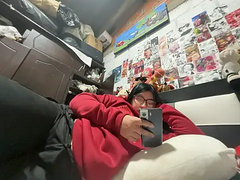 dafne19  online show from March 5, 2026, 3:35 am