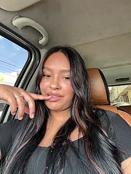  NINA online show from October 15, 2025, 2:39 pm