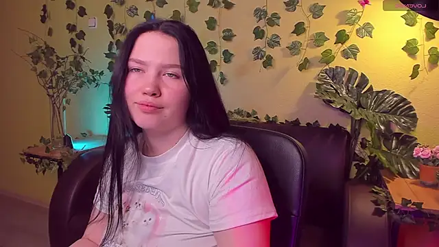 Snapshot of MaryAriel chatting on March 20, 2025, 7:58 am MaryAriel online show from March 20, 2025, 7:58 am