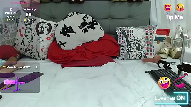 katysquirtdirty online show from April 14, 2026, 11:05 am