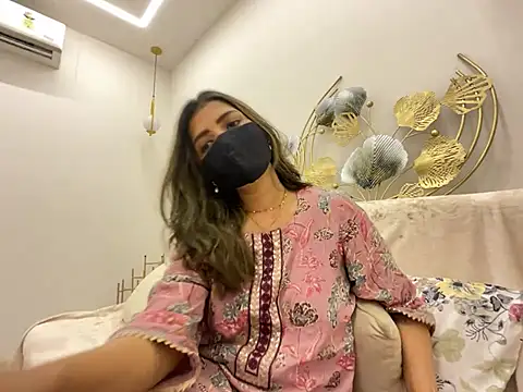 MaYaa  11 online show from March 13, 2026, 7:15 am