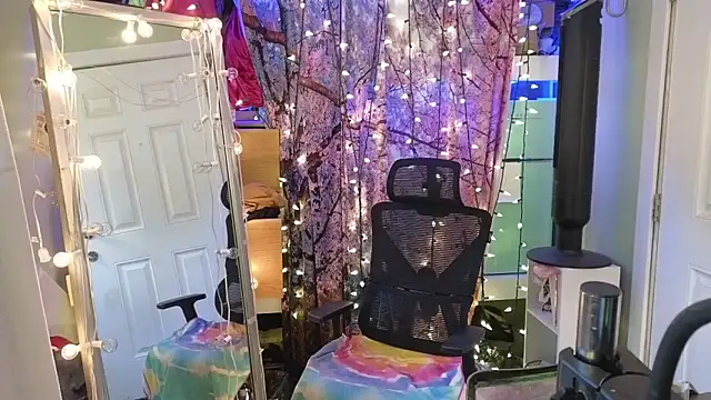 cunty tranny lydia online show from April 5, 2026, 9:56 pm