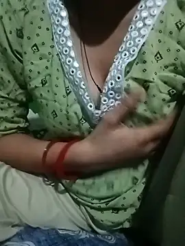 Snapshot of Cute-Harshita chatting on August 3, 2026, 5:38 pm Cute-Harshita online show from August 3, 2026, 5:38 pm