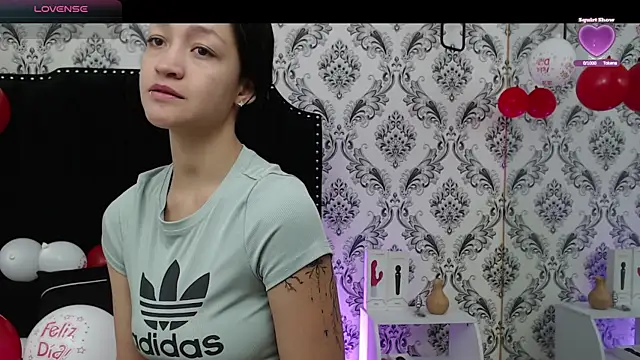 SaaraBrown online show from February 11, 2025, 12:37 pm