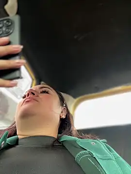 Snapshot of Lesly_10- chatting on February 2, 2026, 9:24 pm Lesly 10- online show from February 2, 2026, 9:24 pm