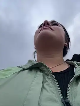 Snapshot of Lesly_10- chatting on February 15, 2026, 11:01 pm Lesly 10- online show from February 15, 2026, 11:01 pm