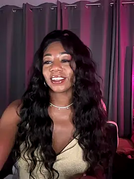 Snapshot of longislandprincess chatting on September 19, 2025, 6:04 am longislandprincess online show from September 19, 2025, 6:04 am