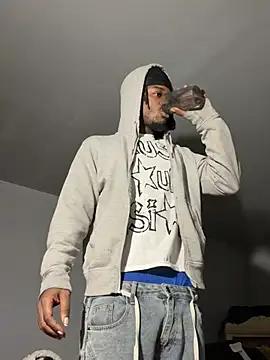 SluttyLyfe4L online show from January 14, 2026, 4:56 pm