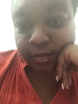 myachanel142 online show from July 14, 2026, 2:01 pm