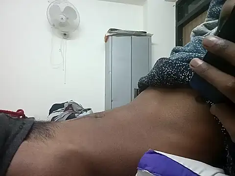 devilsam3327 online show from February 11, 2026, 10:15 pm