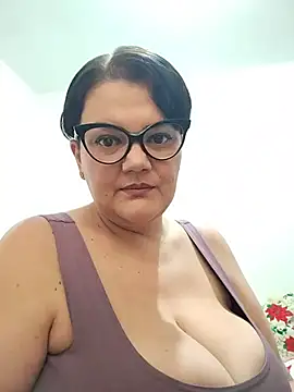 Madisonpalacio online show from July 5, 2026, 4:03 pm