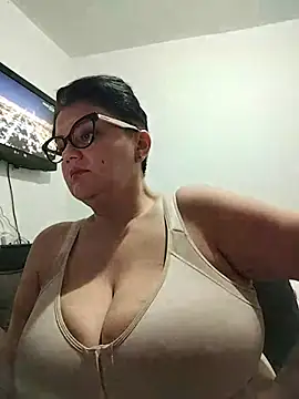 Madisonpalacio online show from July 10, 2026, 9:39 pm