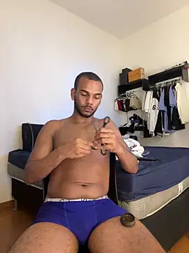 noahmarins online show from April 6, 2026, 12:19 am