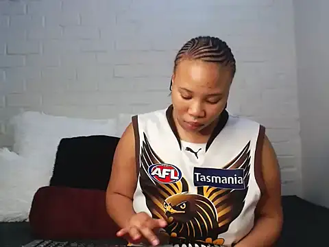 DrippinCaramelCutie online show from March 16, 2025, 10:55 am